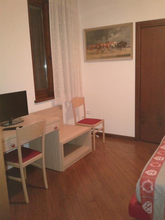 Agriturismo Antica Pieve Limana Luaran gambar